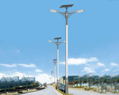 1742827475242030.jpg 吉木乃太阳能路灯.jpg