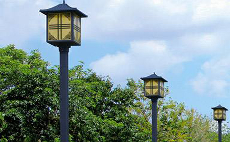 太阳能吉木乃庭院灯怎么选亮度与续航更耐用 太阳能吉木乃庭院灯怎么选亮度与续航更耐用